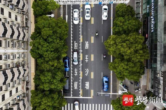 道路護(hù)欄 道路護(hù)欄