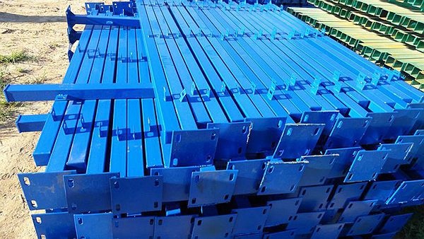 南京護欄網立柱.jpg 南京護欄網立柱.jpg