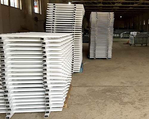 pvc護(hù)欄 pvc護(hù)欄