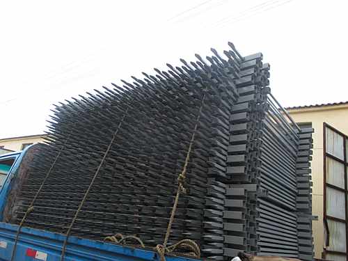 三橫桿鋅鋼護欄 三橫桿鋅鋼護欄