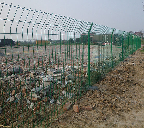 雙邊絲圍欄網(wǎng)價格 雙邊絲圍欄網(wǎng)價格